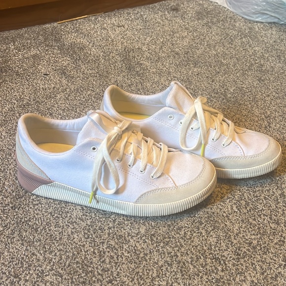 Sorel Women’s Out and About Sneakers in White and Tan - Picture 3 of 5